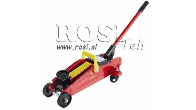 ELEVADOR HIDRÁULICO DE TESOURA SOBRE RODAS 2 Toneladas