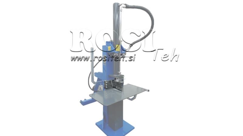 GALVANISERAD YXA FÖR TRÄDÄLARE